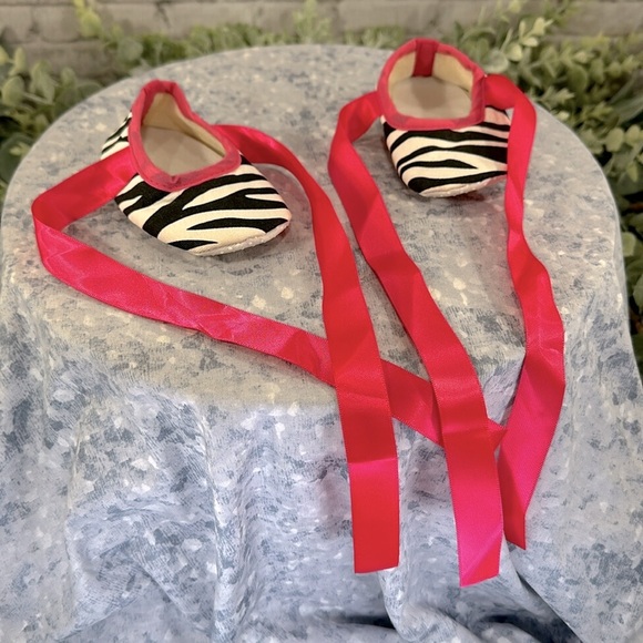 Zebra Print Baby Girl Ballet Flats with Pink Satin Ribbon Ties 9-12 mos. 💖EUC - Picture 6 of 6